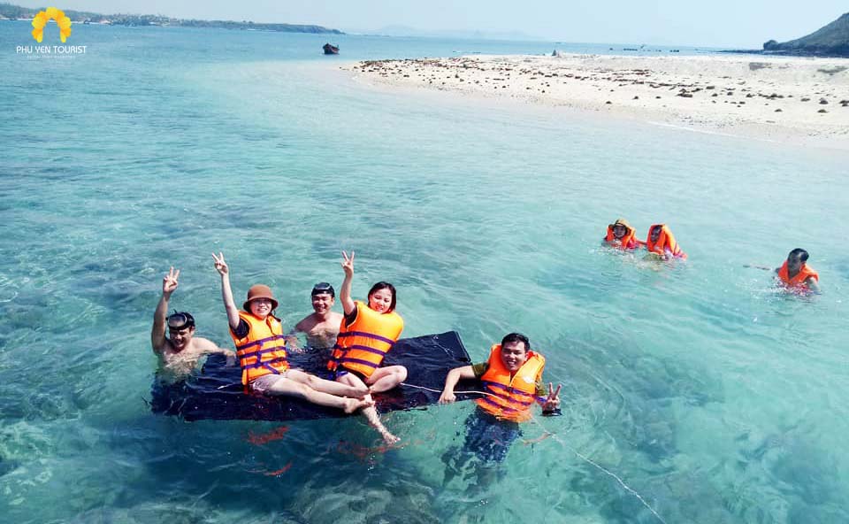 Tour 2 đảo Phú Yên 2 ngày 1 đêm: Hòn Nưa và Hòn Chùa